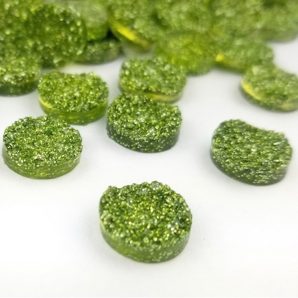 100pcs Faux Green Druzy - Glitter Cabochon - Resin Druzy Flat Back - Picture 4 of 5